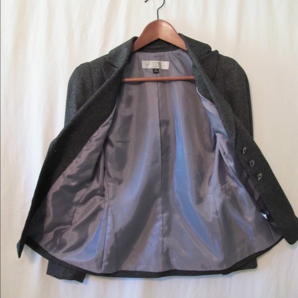 Women’s Tahari business pants suit - Picture 5 of 7